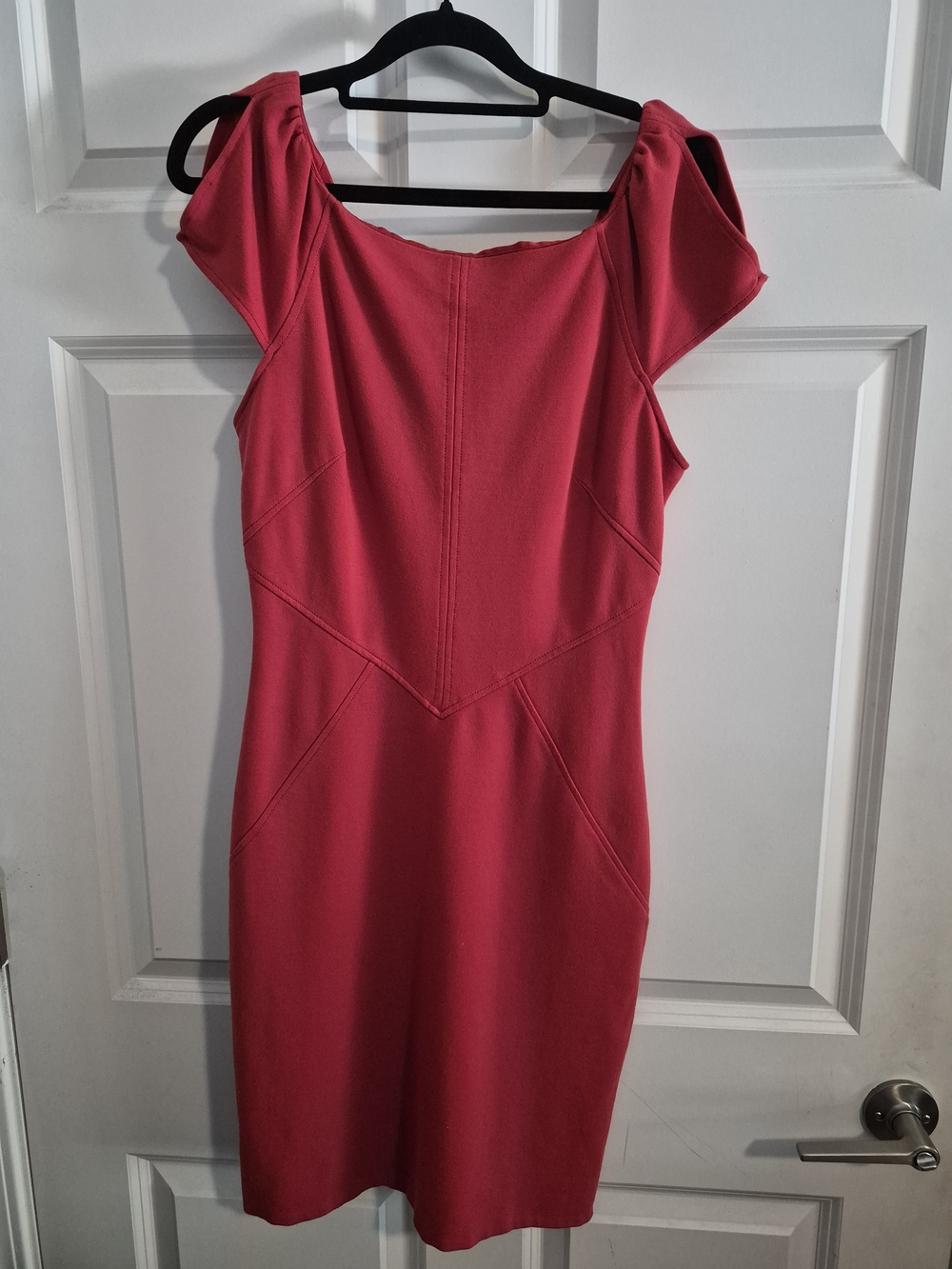 Diane Von Furstenberg Red Helen Cap Sleeve Sheath Preppy Office Dress size 8